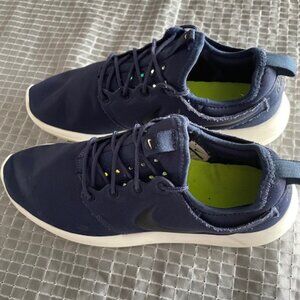 Nike men sneakers size 9.5